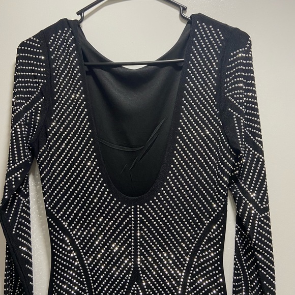 Black and Gem Long Dress. Size Large. Perfect for New Years Eve - Picture 5 of 6